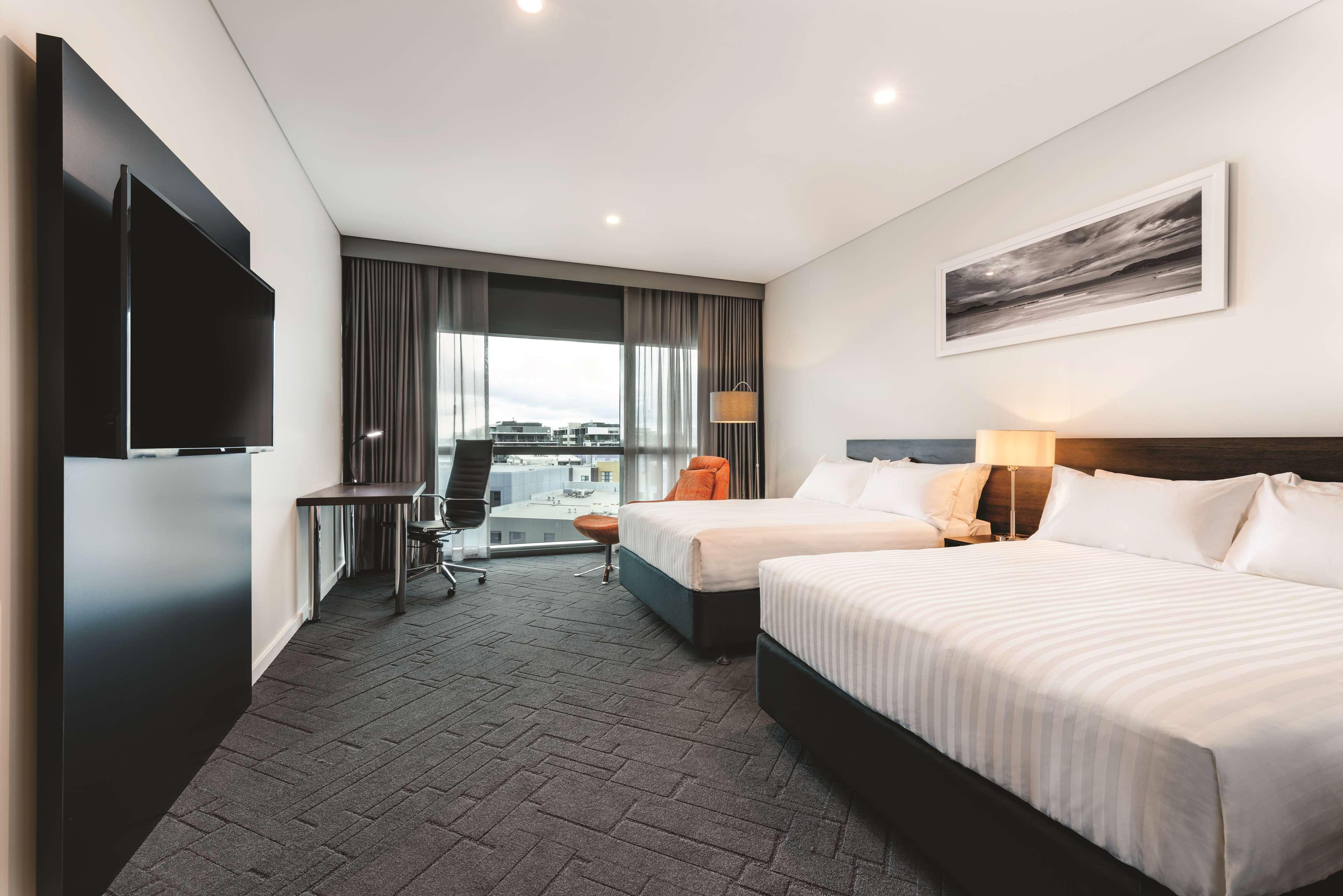 Vibe Hotel Subiaco パース エクステリア 写真