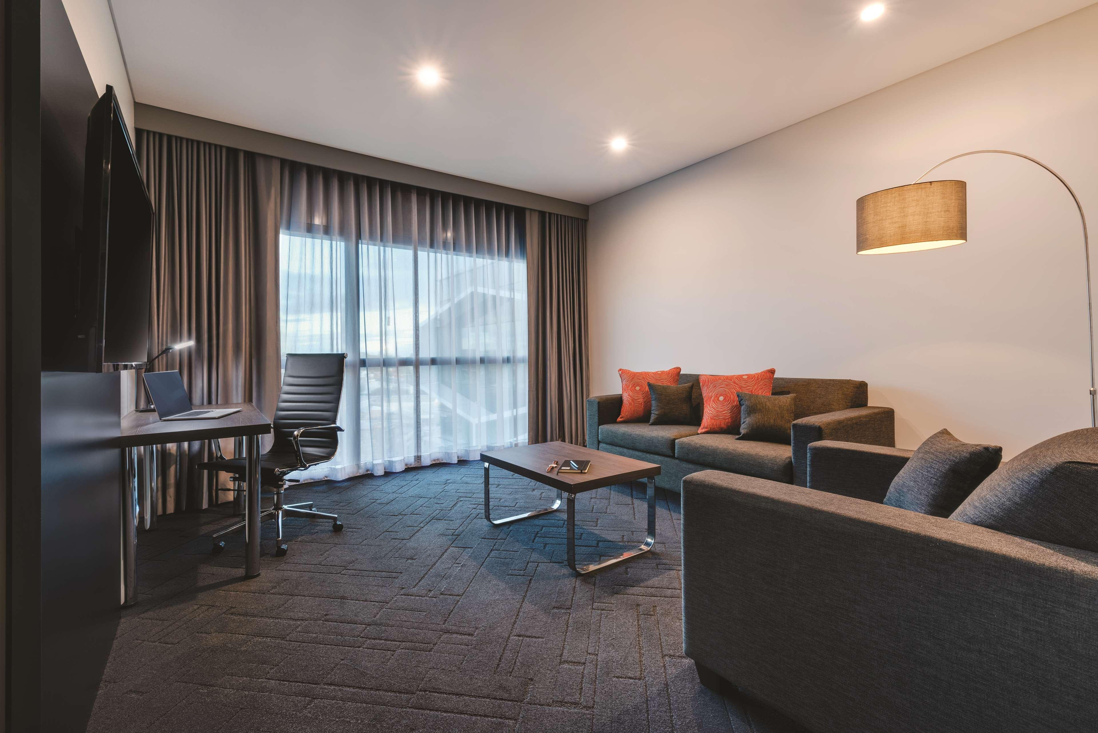 Vibe Hotel Subiaco パース エクステリア 写真