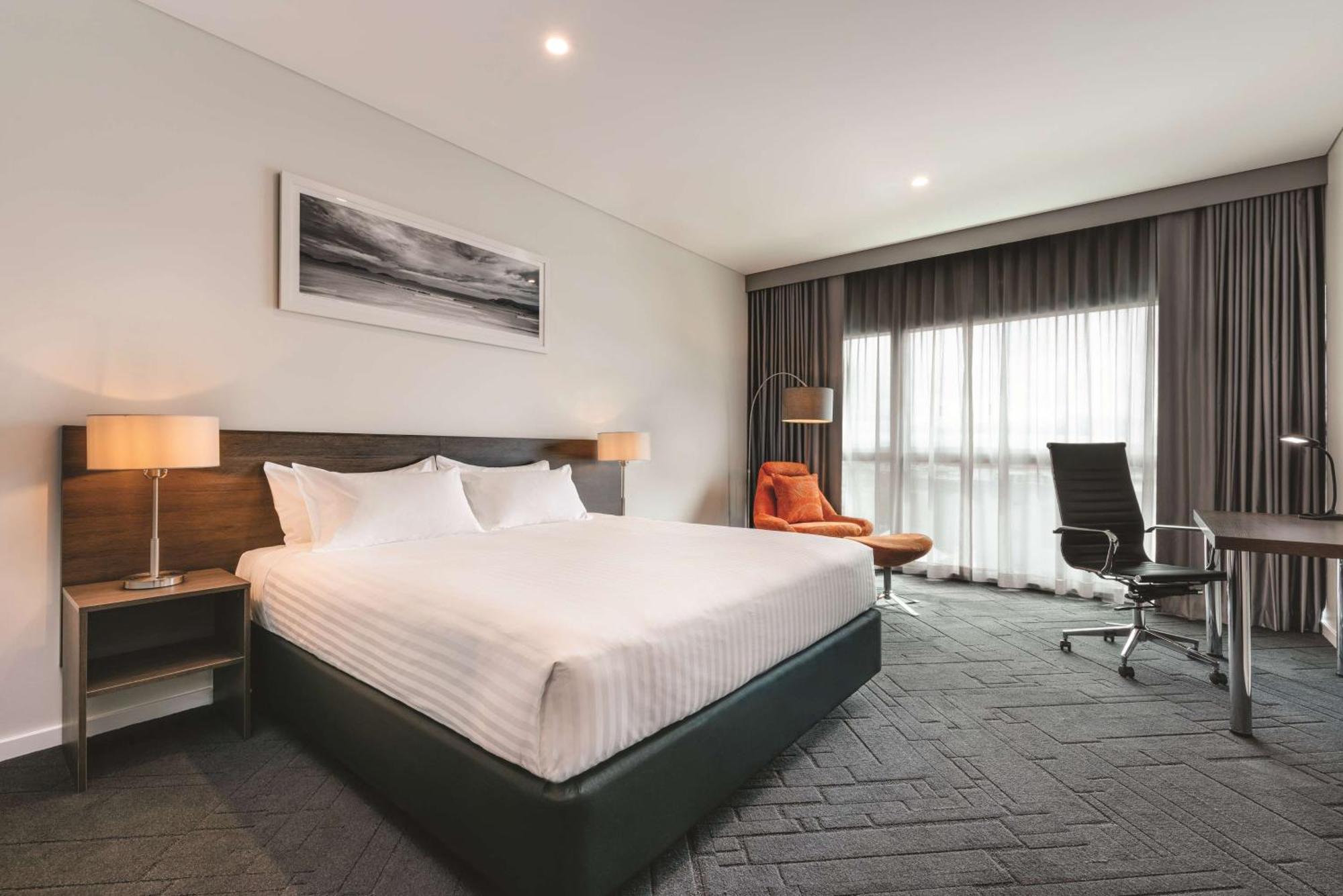 Vibe Hotel Subiaco パース エクステリア 写真